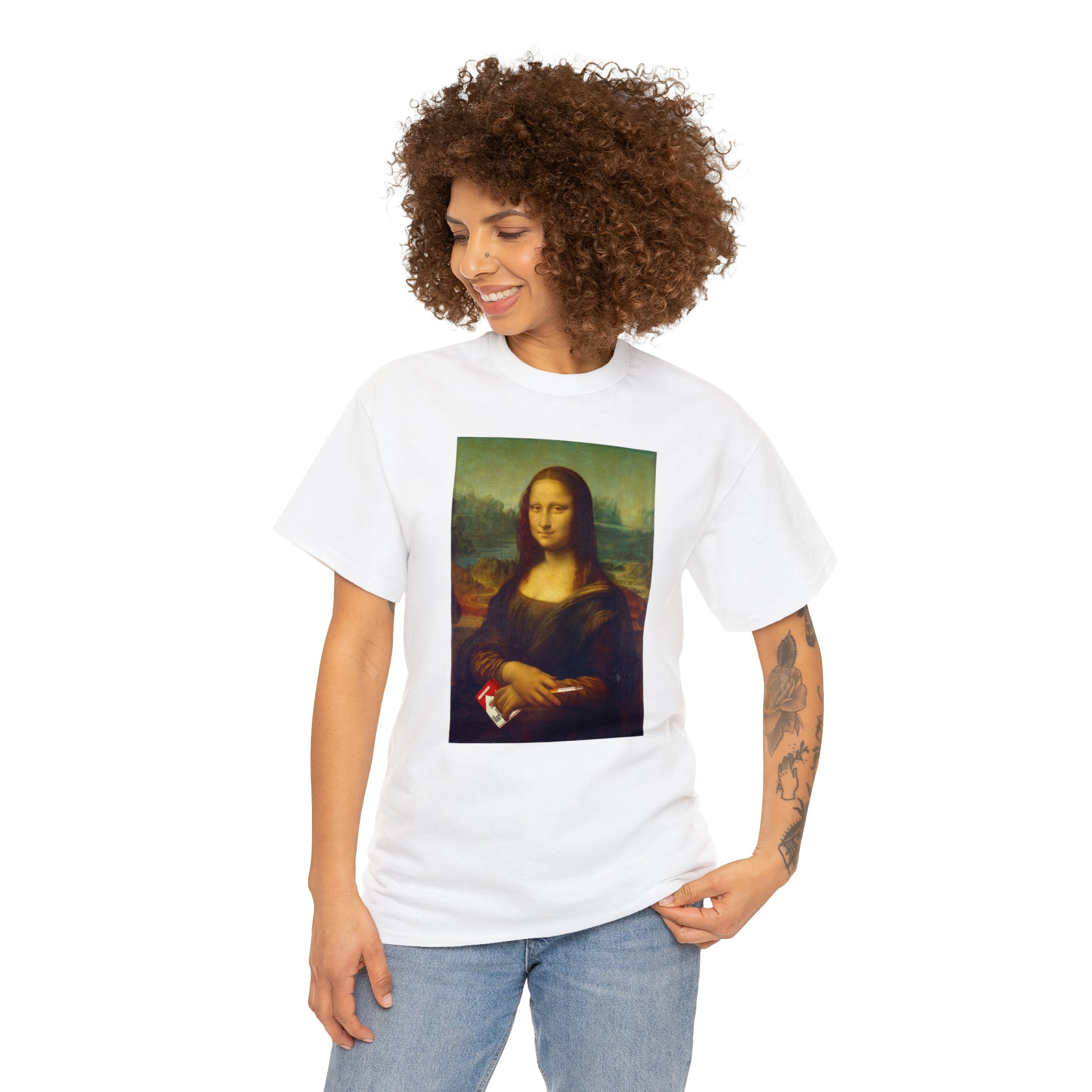 Mona Lisa with cigarettes - Unisex Heavy Cotton Tee