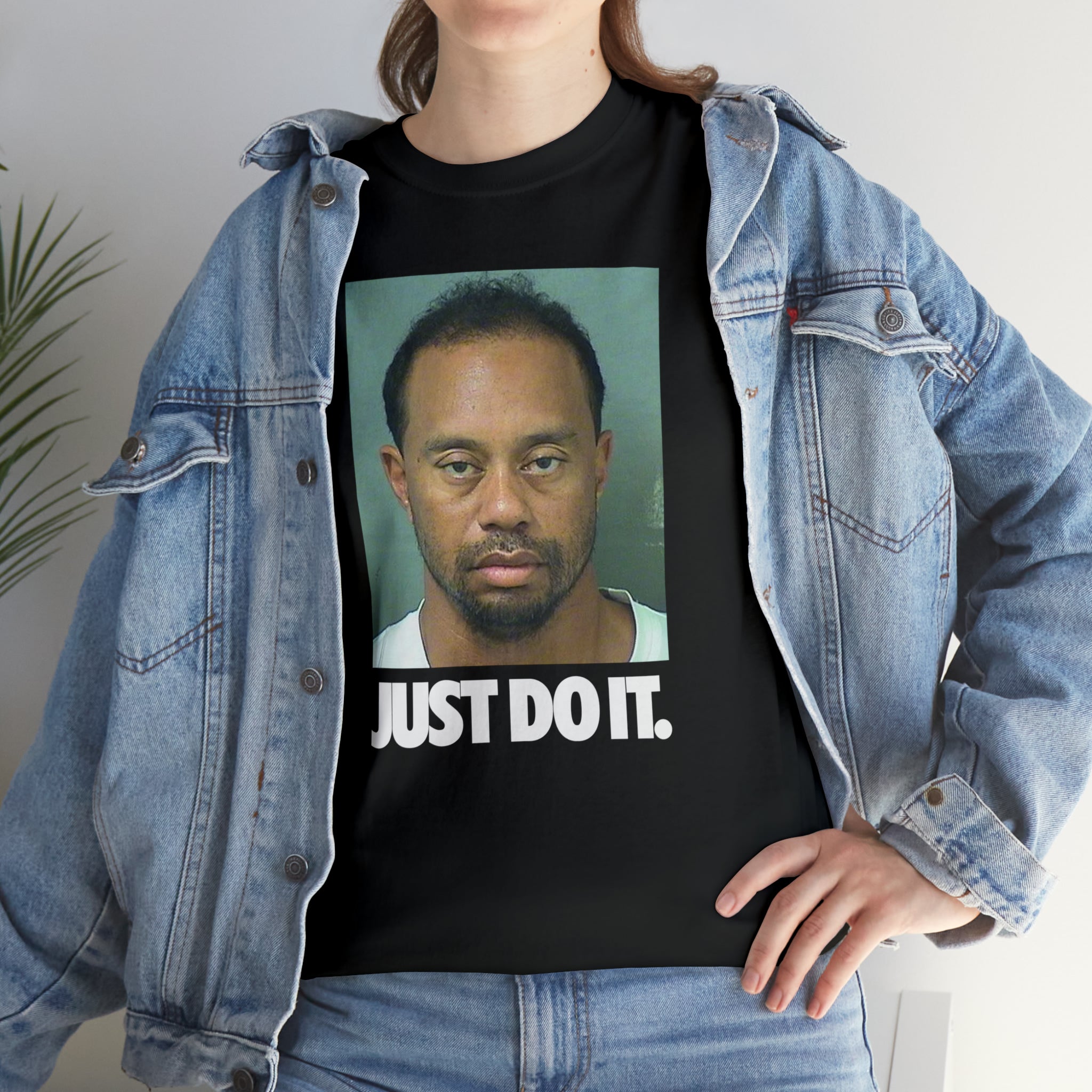 Just Do it Tiger Woods DUI Mugshot - Unisex Heavy Cotton Tee