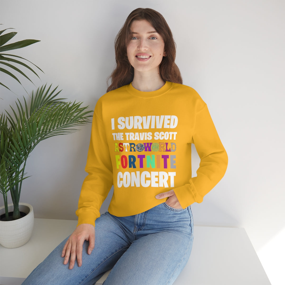 I SURVIVED THE TRAVIS SCOTT FORTNITE CONCERT - Unisex Heavy Blend™ Crewneck Sweatshirt