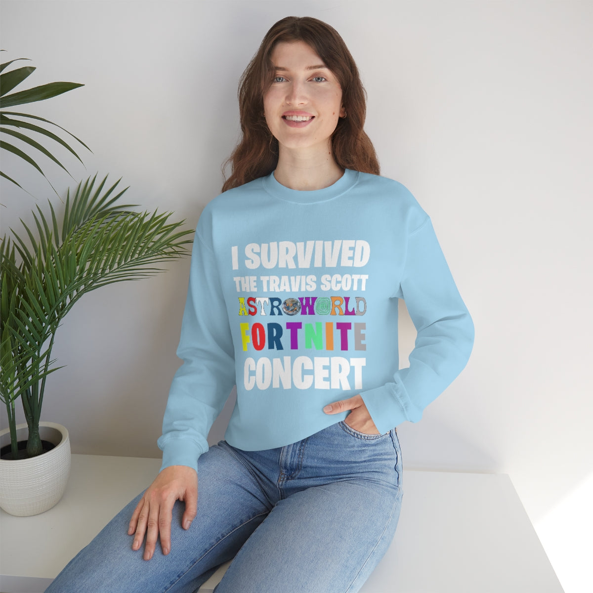 I SURVIVED THE TRAVIS SCOTT FORTNITE CONCERT - Unisex Heavy Blend™ Crewneck Sweatshirt