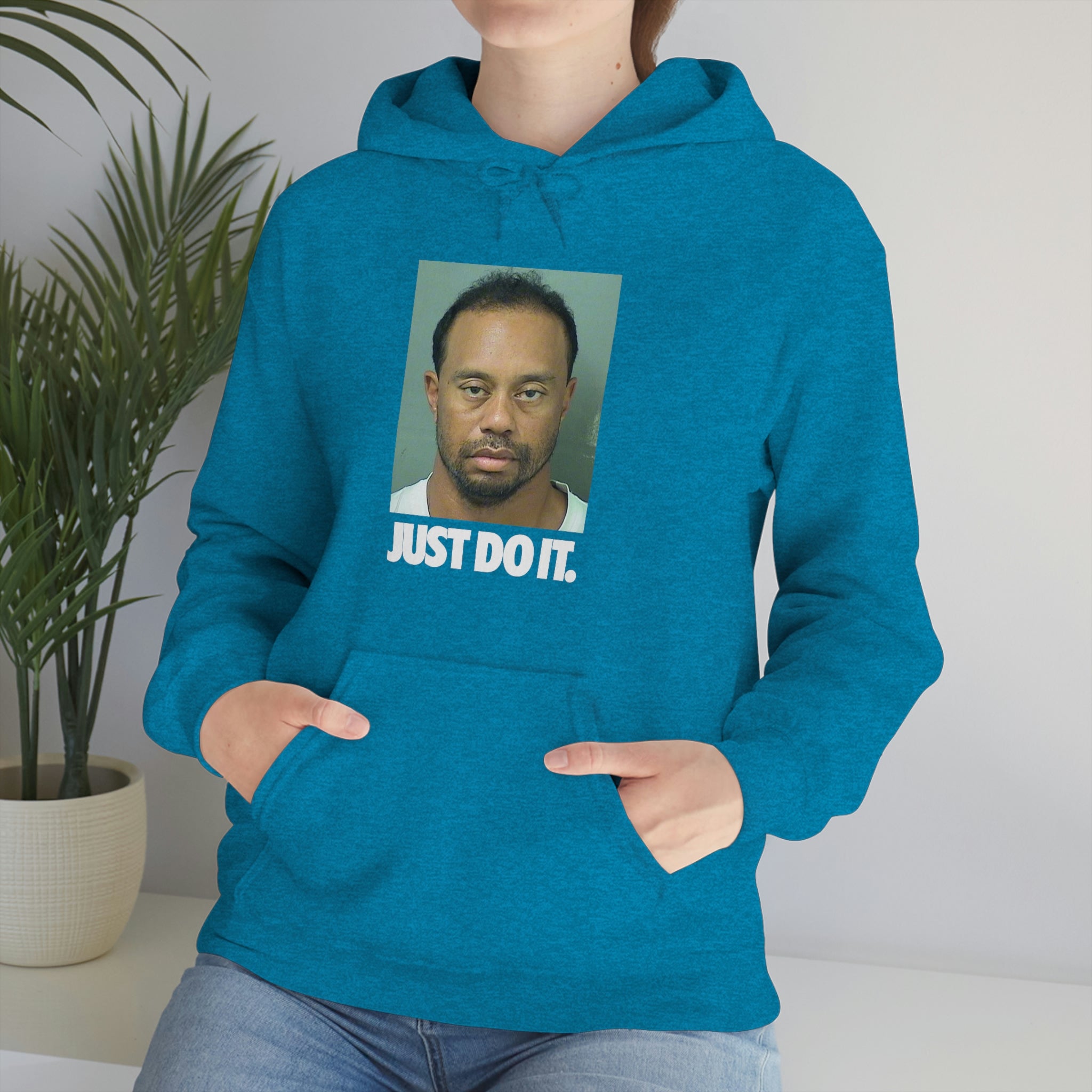 Tiger Woods DUI Just Do it - Unisex Heavy Blend™ Hooded Sweatshirt - ALL COLORS